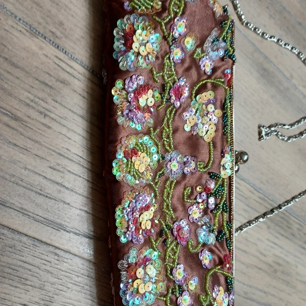 Gorgeous, Unique Vintage Max Mayer Sequin & Bead Clutch/Shoulder Bag - Picture 8 of 8
